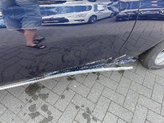 Mercedes E-klasse 220 d Lease Edition N.A.P NL AUTO picture 18