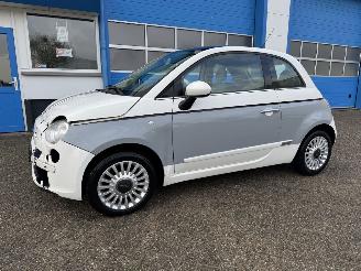 skadebil auto Fiat 500 1.2 AUTOMAAT  LOUNGE 2012/1