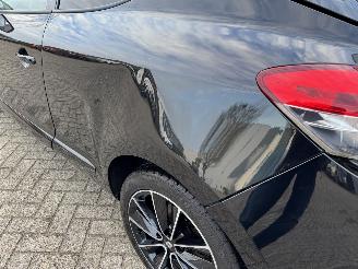 Renault Mégane 1.2 TCE  COUPE  BOSE picture 10