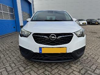 Opel Crossland 1.2 TURBO  EDITION picture 3
