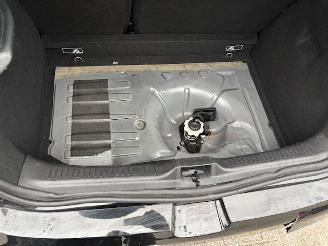 Renault Clio 1.5 DCI 5-drs airco picture 8