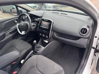 Renault Clio 1.5 DCI Night&Day airco picture 9