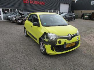 Vaurioauto  passenger cars Renault Twingo 1.0 SCE AIRCO 2015/1