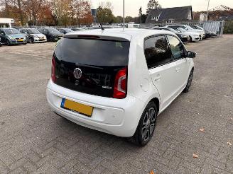 Volkswagen Up! 1.0  5-drs High Up! airco navi picture 3