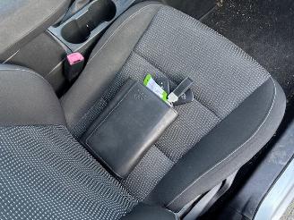 Toyota Auris 1.8 Hybrid Touring Sports Pano picture 9