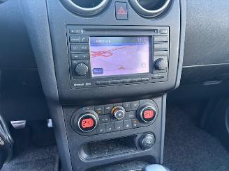 Nissan Qashqai 1.6 Connect Edition Pano picture 12