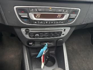 Renault Mégane 1.2 TCe Limited Pano NAP picture 13