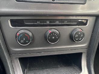 Volkswagen Golf 1.2 TSI 5-drs airco picture 12