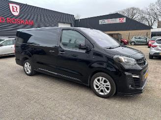 Opel Vivaro 2.0 CDTI L3H1 Innovation 150pk picture 2