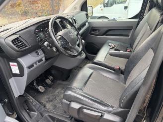 Opel Vivaro 2.0 CDTI L3H1 Innovation 150pk picture 16