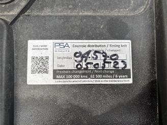 Peugeot 5008 1.2 PureTech Premium 7-pers  131pk picture 19