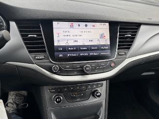 Opel Astra 1.0 Online Edition picture 13