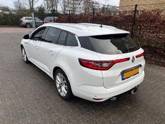 Coche accidentado Renault Mégane 1.3 TCe GT-Line 2019/2