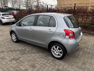 Toyota Yaris 1.3 5-drs clima picture 2