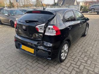 Kia Rio 1.4 5-drs clima  110pk picture 2