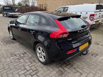 Volvo V-40 1.6 D2 Kinetic picture 4