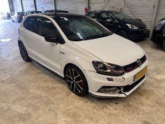 Unfallwagen Volkswagen Polo 1.8 GTI Dsg Pano 240pk 2016/11