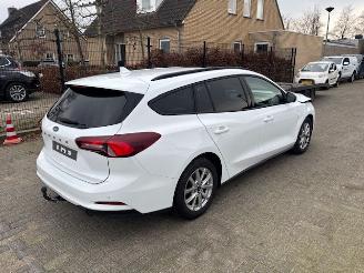 Ford Focus 1.5 Diesel Connected picture 4