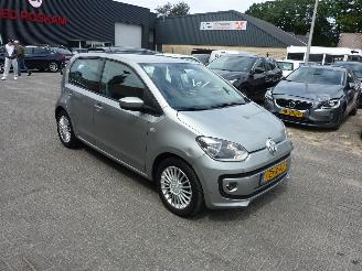 uszkodzony samochody osobowe Volkswagen Up! 1.0 HIGH UP! BLUEM. 2015/1