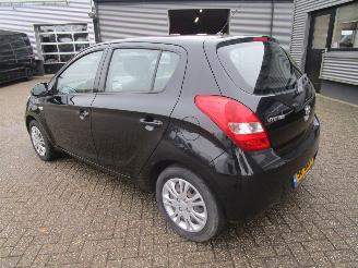 Hyundai I-20 1.2i Dynamic version 5drs picture 3