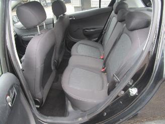 Hyundai I-20 1.2i Dynamic version 5drs picture 14