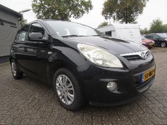Hyundai I-20 1.2i Dynamic version 5drs picture 10