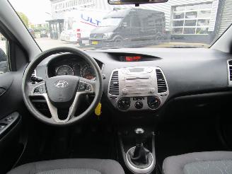Hyundai I-20 1.2i Dynamic version 5drs picture 12