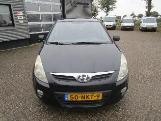 Hyundai I-20 1.2i Dynamic version 5drs picture 8