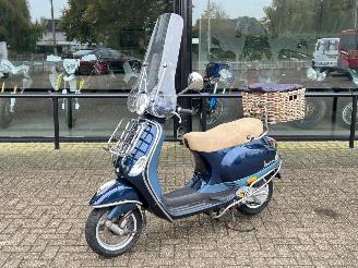  Vespa  LX 50 4T 2013/4