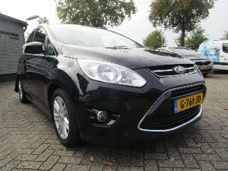 Ford C-Max 1.0 Titanium picture 17