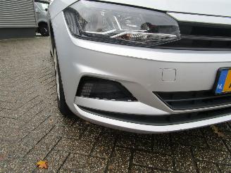 Volkswagen Polo 1.0 MPI Trendline 5drs picture 26