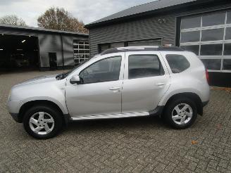 Dacia Duster 1.6-16V Laureate 2wd 1e eigenaar picture 2