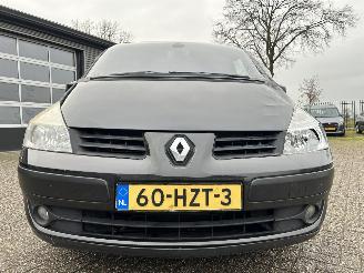 Renault Grand-espace 2.0T Selection Business picture 31