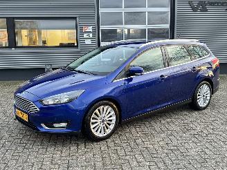 Auto incidentate Ford Focus Wagon 1.0 Titanium 2016/10