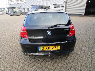 BMW 1-serie 118D High Executive picture 4