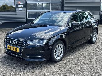 skadebil auto Audi A3 Sportback 1.4 TFSI Attraction Pro Line G-tron CNG 2014/10