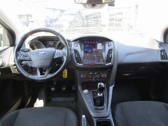 Ford Focus 1.6 EcoBoost Edition plus LPG picture 13