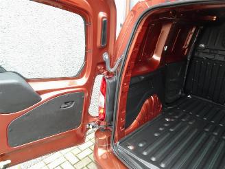 Peugeot Partner 1.6 BlueHDI Premium navi 2 x schuifdeur airco picture 24