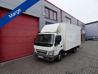 dañado vehículos comerciales Mitsubishi Canter fuso 3C13 3.0 DI 385 bakwagen airco let op motor defect!!!!!!!!!!! 2010/5