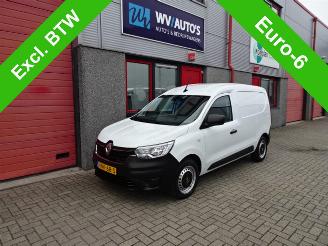 Vrakbiler auto Renault Express 1.5 dCi 75 Comfort airco 107688 km 2021/12