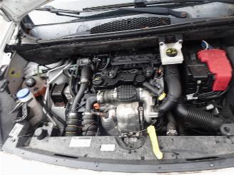 Peugeot Partner 120 1.6 HDi 75 L1 XR airco 3 zits 150053 km !!!!!!! picture 20