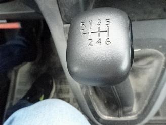 Peugeot Expert 2.0 BlueHDI 120 pk Standard Premium 3 zits picture 16