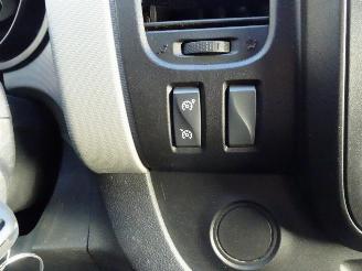 Renault Trafic 1.6 dCi T27 L1H1 Comfort 3 zits airco picture 21