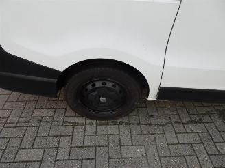 Renault Trafic 1.6 dCi T27 L1H1 Comfort 3 zits airco picture 16