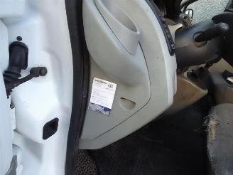 Renault Trafic 2.0 dCi T29 L2H1 airco 3 e versnelling stuk !!! picture 24