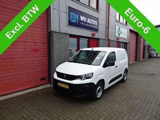 voitures fourgonnettes/vécules utilitaires Peugeot Partner 1.5 BlueHDI Pro 58552 km !!!!!!!! airco 2021/5