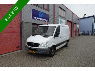 begagnad bil bedrijf Mercedes Sprinter 213 2.2 CDI 325 190585 km 3 zits 2010/3