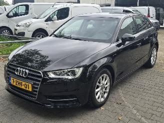 skadebil auto Audi A3 Sportback G-Tron  Mechatronic storing. 2014/12