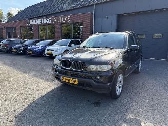 Vaurioauto  passenger cars BMW X5 3.0d High Executive SUV 5-dr. 2004/2
