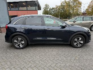 Kia Niro 1.6 GDi Hybrid DynamicLine (SUV 5-dr.) picture 6